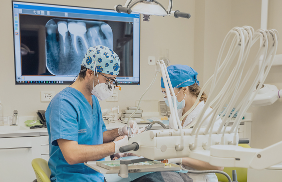 Studi operativi di odontoiatria Jacotti & Partners a Palazzo Manzoni, Brescia